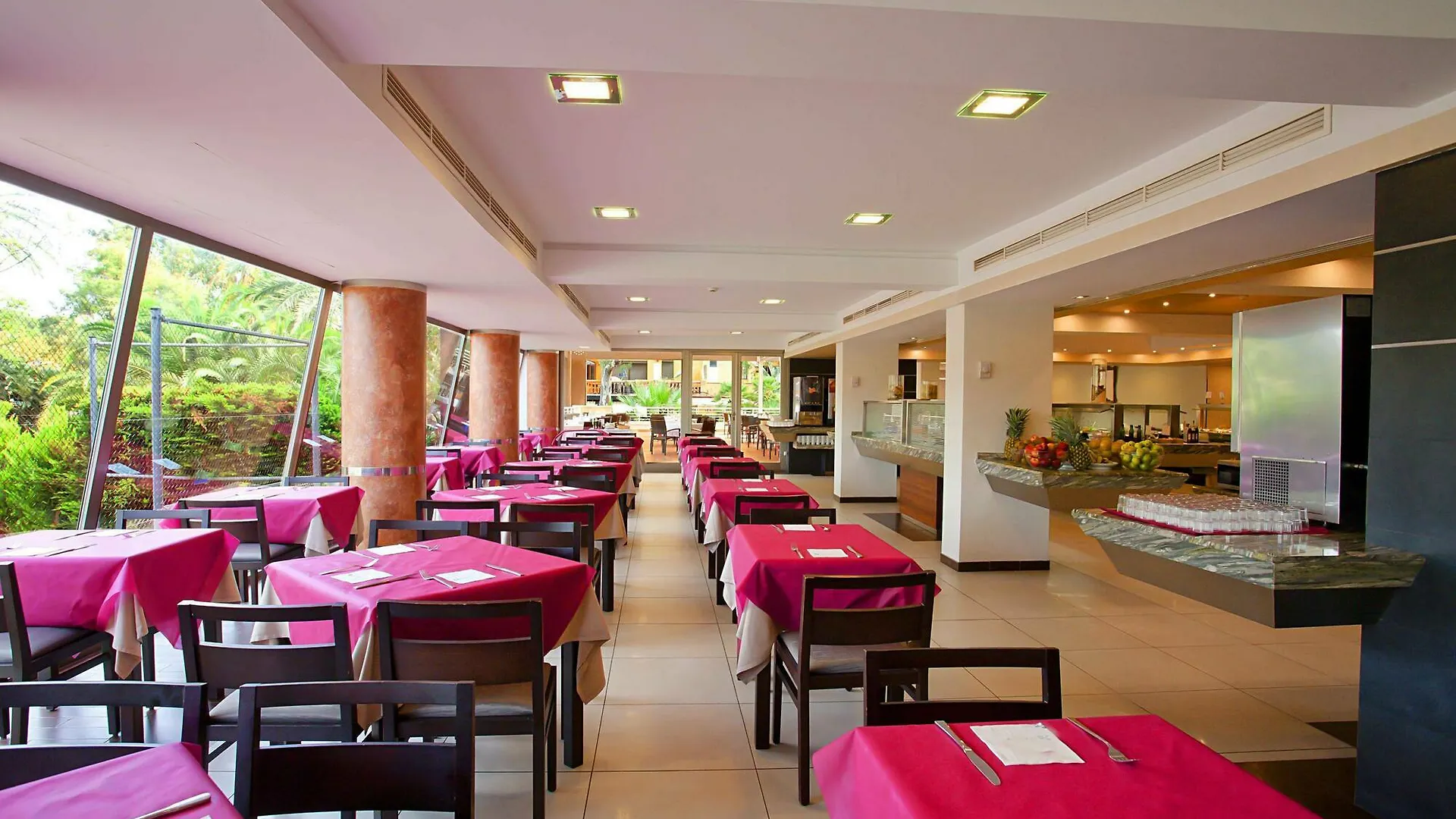 **** Hotel Fergus Bermudas Palma Nova  Spain