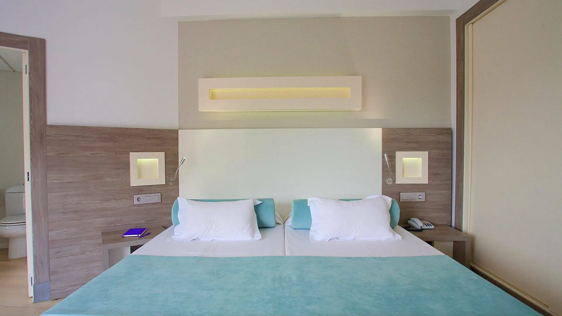 Fergus Bermudas Palma Nova  Hotel